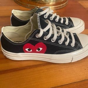 Comme des Garçons PLAY Women’s Converse NWOT